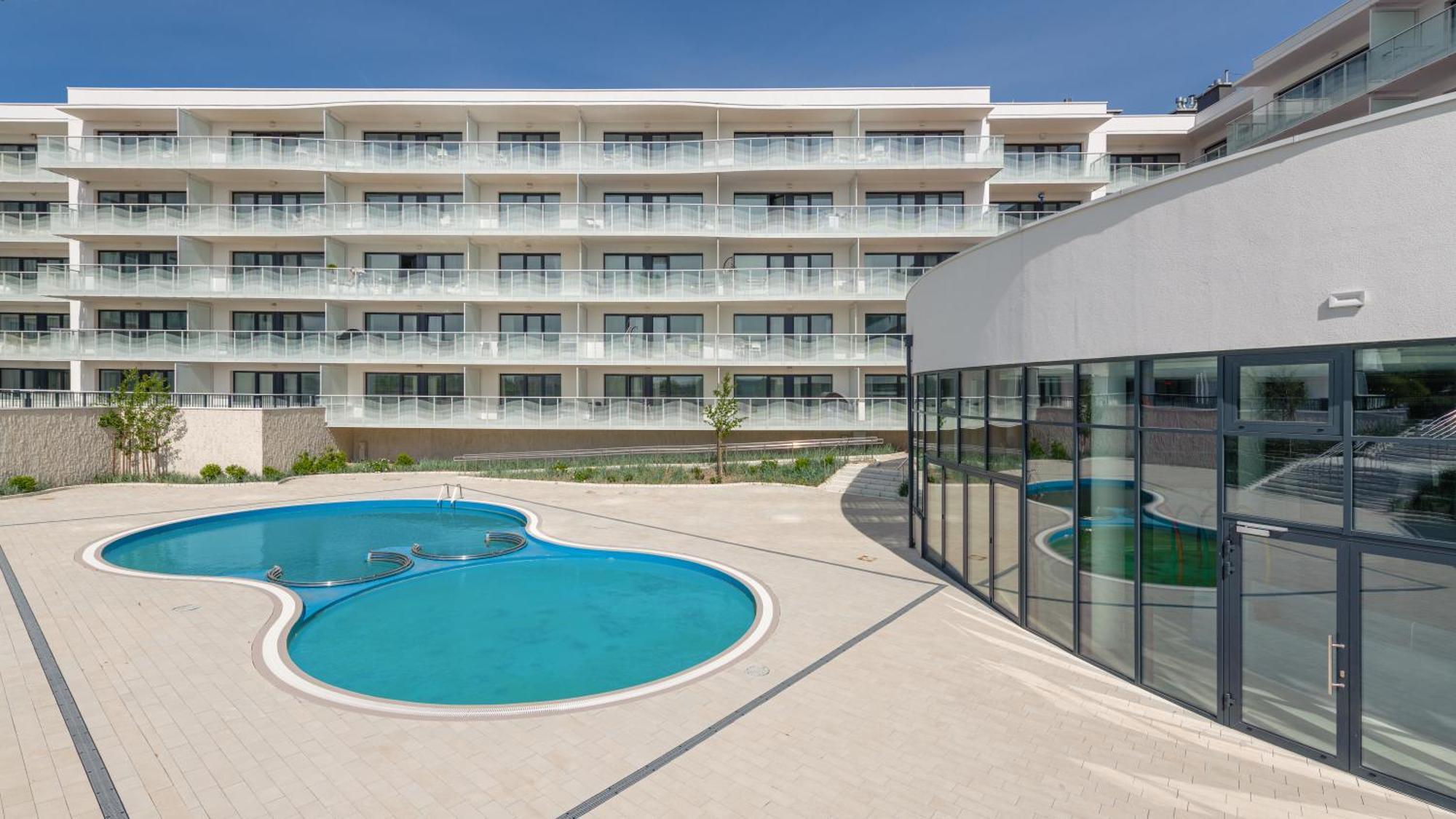 Apartament Lux Tukan B004, Polanki Aqua - Holiday City Kolobrzeg Exterior photo